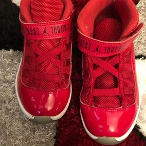 Win like ‘96 / Gym Red Jordan Retro 11 / 10C